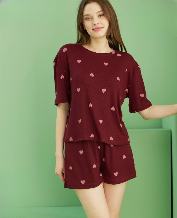 Short sleeve heart pajama